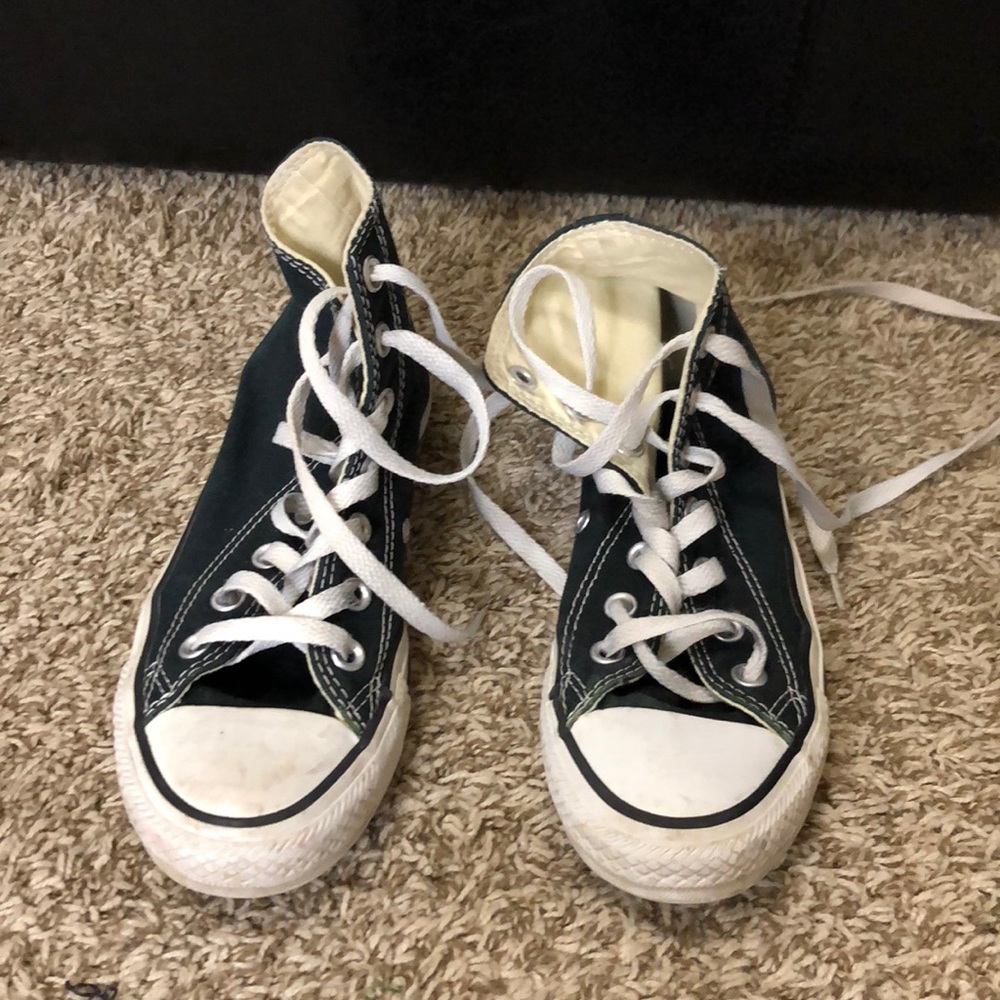 Black high top converse